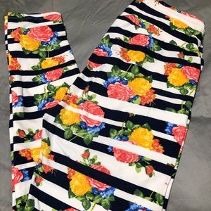 OS LuLaRoe leggings